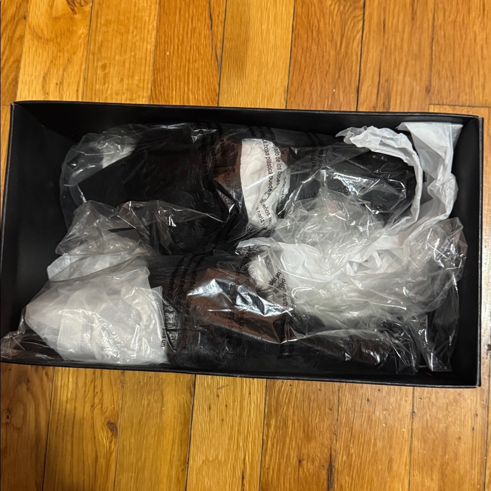 Rebecca Minkoff Rabbit Fur mules - Picture 3 of 5